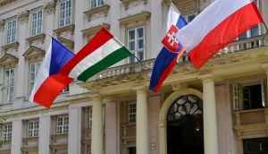 Польша созывает экстренный саммит Вышеградской группы для обсуждения ситуации в Беларуси