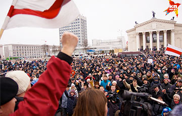Украинские СМИ: Почему бунтуют белорусы