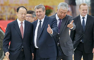 Сможет ли Бишкек добиться экстрадиции сбежавшего в Минск экс-премьера?