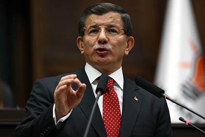 Турецкий премьер попросил Сербию помочь наладить отношения с Россией
