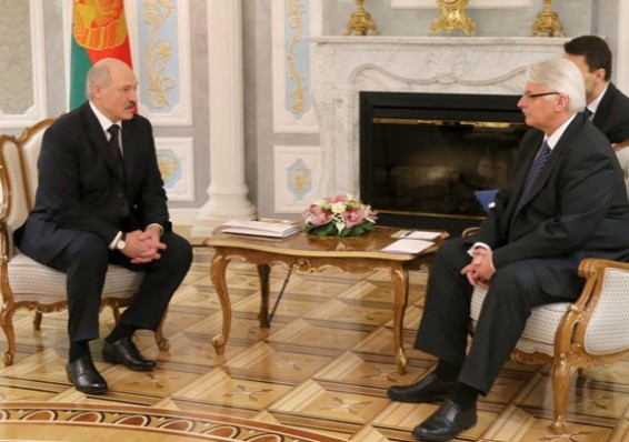Лукашенко «подсматривает» у Польши, как защищать независимость