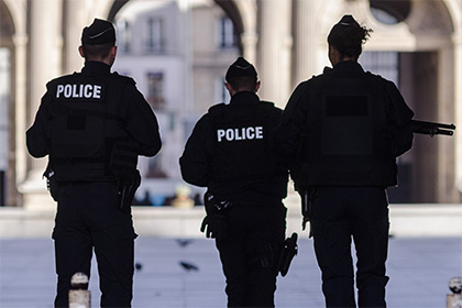 Во Франции задержаны подозреваемые в подготовке теракта с участием смертника
