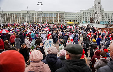 «Новый год без Луки»: новый лозунг на Марше пенсионеров в Минске