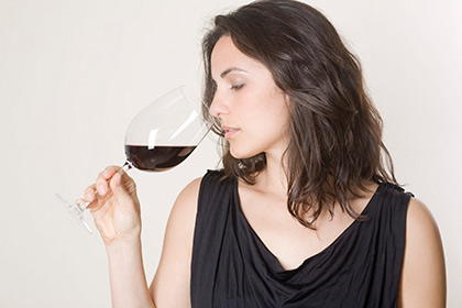 Красное вино рекомендовали для похудения