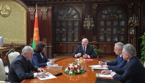 Лукашенко: падение экономики - терпимое