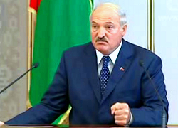 Лукашенко хочет построить «красивый поселок» на Амуре