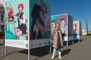 В Минске открылась фотовыставка о детях с инвалидностью в школе