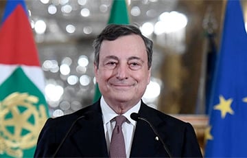 Премьер Италии отказался от зарплаты в €110 тысяч