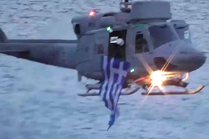 На учениях в Эгейском море пропал греческий вертолет