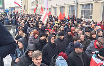 В «Марше нетунеядцев» в Минске участвуют 5 000 человек