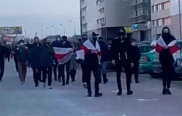 Несколько десятков минчан вышли на протестную акцию в Малиновке