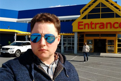 В сети влюбились в секретный репортаж о грустном путешествии по IKEA