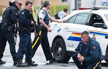 В Канаде двое неизвестных взорвали бомбу в ресторане