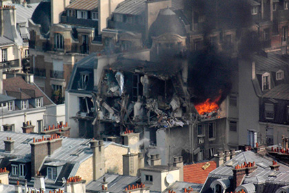 Число пострадавших при взрыве газа в Париже возросло до 17