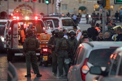 Три преступника открыли стрельбу у святилища в Иерусалиме