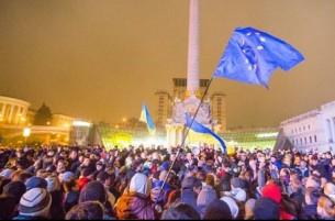 Ночью Майдану представили членов правительства - Майдан не в воссторге
