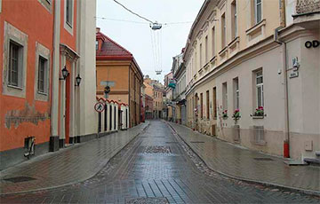 Белорус в Литве: Для тех, кто сидит без работы, приостановили выплаты по кредитам