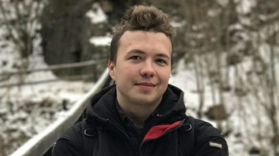 Задержан блогер Протасевич. Он был на борту Ryanair, аварийно приземлившегося в Минске