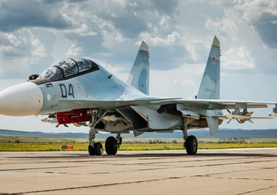 Россия поставит Беларуси истребители Су-30СМ