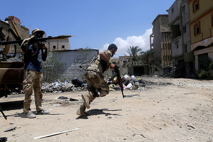Два правительства в Ливии договорились о перемирии