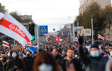 Партизанский Марш в Минске: сильный фоторепортаж