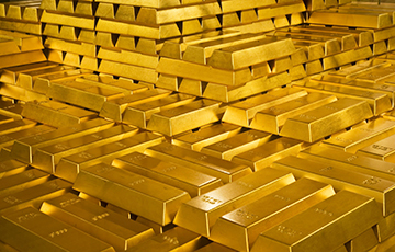 В мире рекордно взлетели цены на золото