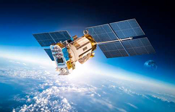 Спутниковый интернет Илона Маска будет передавать данные со скоростью света