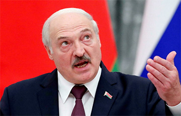 Лукашенко упрекнул беларусок в том, что они не хотят рожать