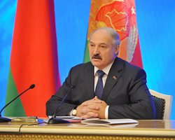 Лукашенко: не успели встать с колен - снова обвал