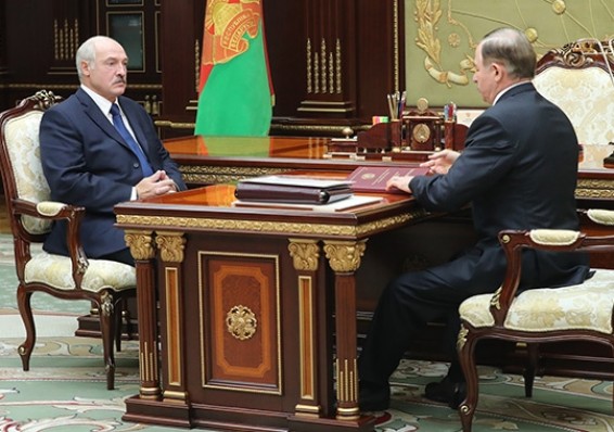 Лукашенко принял с докладом Шеймана по итогам визита в Зимбабве