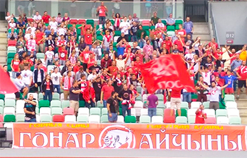 Как белорусские фанаты вернулись на матчи сборной
