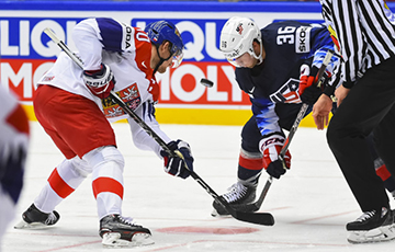 СМИ: Чемпионат мира по хоккею будет перенесен из Минска