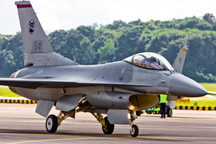 Сингапур заказал модернизацию истребителей F-16