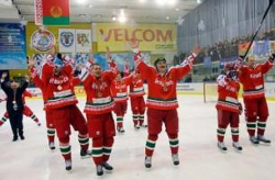 Лукашенко дал медали хоккеистам и пропагандистам
