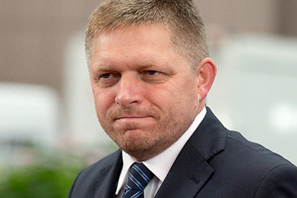 Премьер-министр Словакии усомнился в пользе продления антироссийских санкций