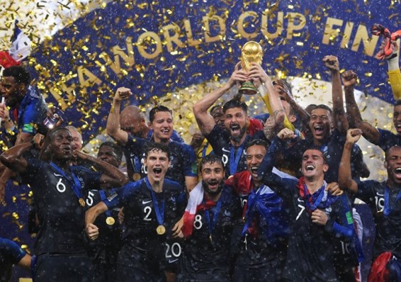 Франция стала чемпионом мира по футболу‍