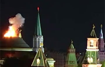 Фотофакт: Купол кремлевского Сенатского дворца после атаки дронов