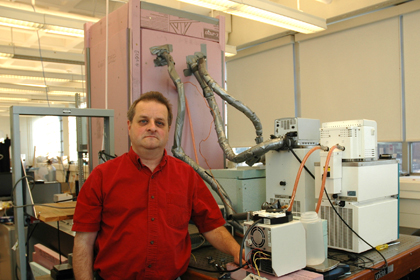 Итогом десяти лет экспериментов канадского физика стал «Атлас сосулек»