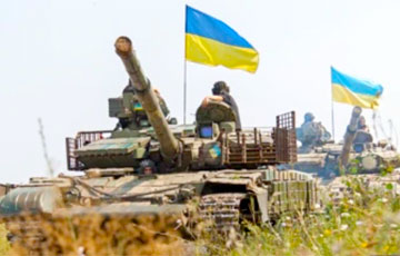 Украинская авиация ударила по скоплению вражеской техники: уничтожено 20 БМП и боеприпасы