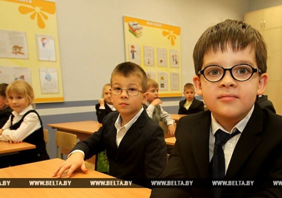 Белорусские школы будут сами решать, когда начинать занятия?