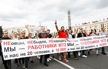 Рабочие МТЗ - министру промышленности: Люди хотят отставки Лукашенко, снимите его