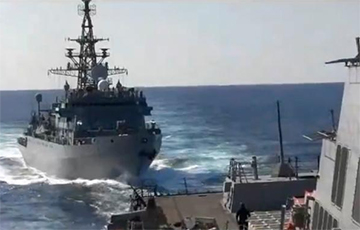 Видеофакт: Военные корабли США и РФ едва избежали столкновения в Аравийском море