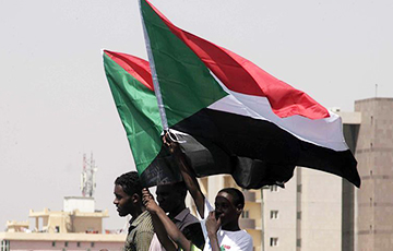 Военные в Судане снова попытались захватить власть