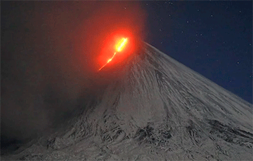 На Камчатке активизировался самый большой в Евразии вулкан