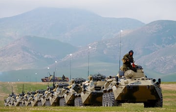 Российские танки прибыли на границу с Афганистаном