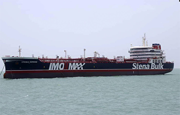 Власти Ирана заявили об освобождении британского танкера