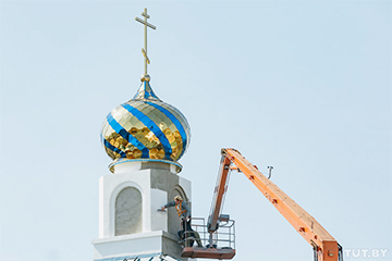 Лукашенко поручил инвентаризировать «неузаконенные» храмы