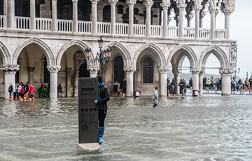 Фотофакт: Как выглядит Венеция после наводнения