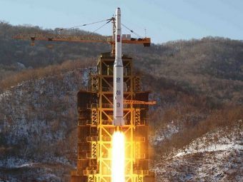 Южная Корея обнаружила еще три фрагмента ракеты КНДР