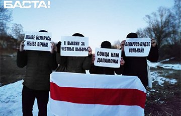 «Сонца нам дапаможа!»: жители Малиновки вышли на яркую акцию